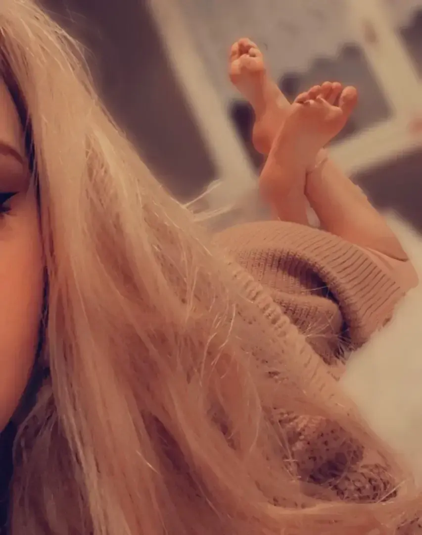 Leak & nude 1 — papillonsdesnuits