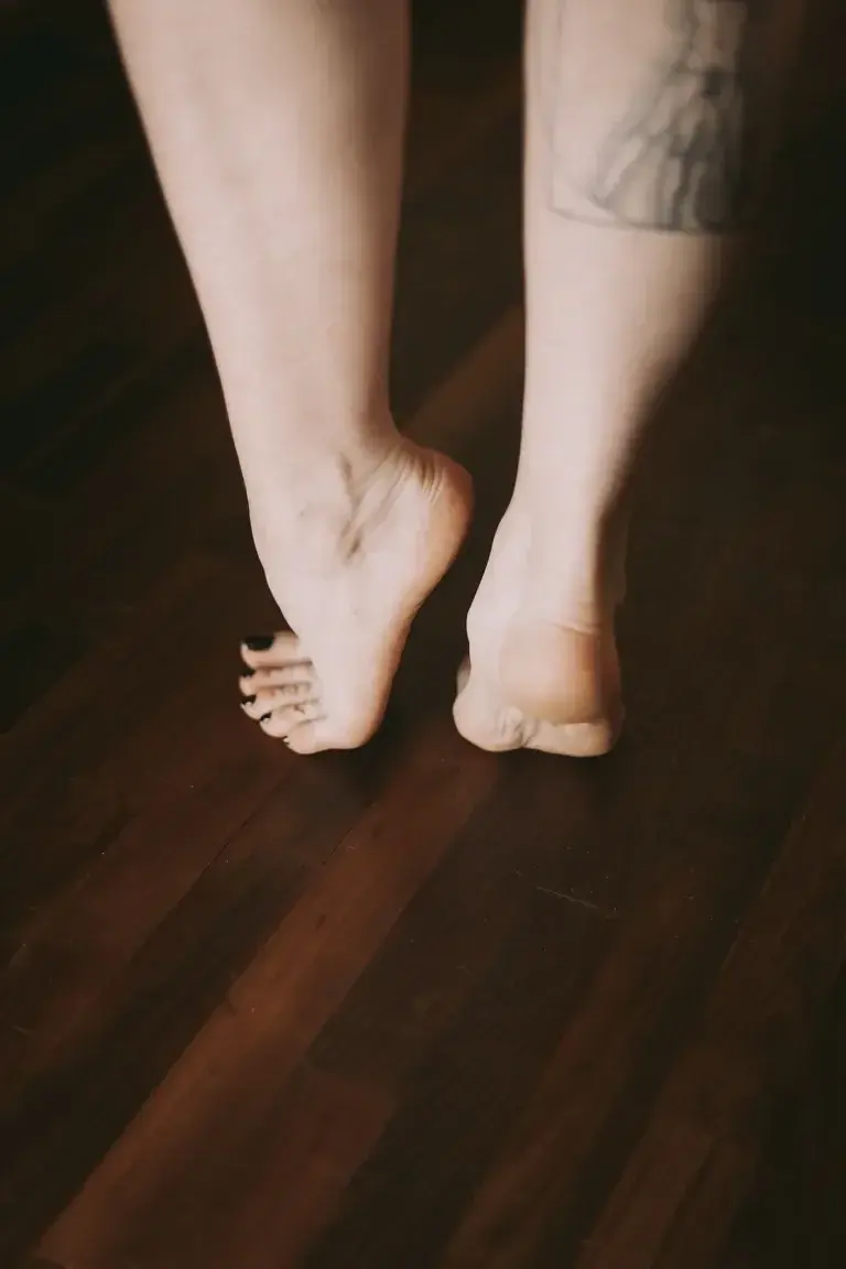 Leak & nude 5 — Saintenoire