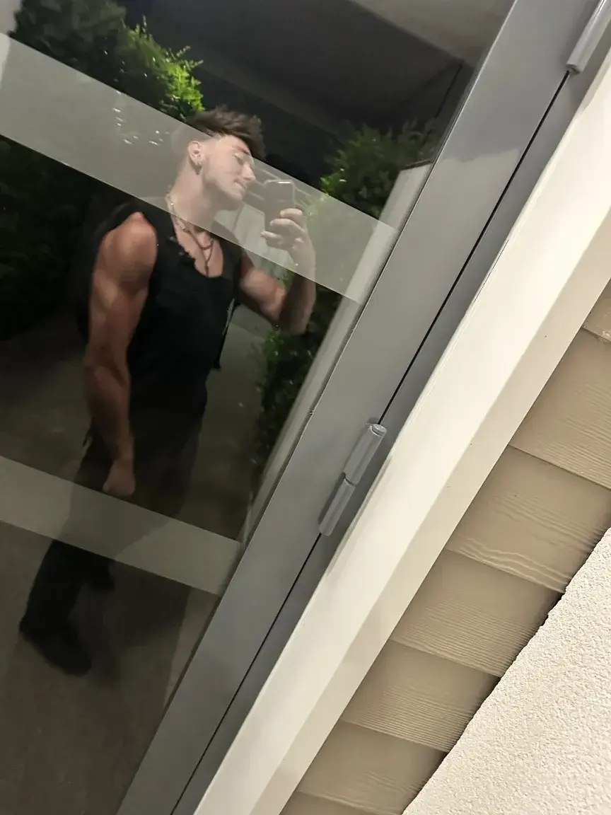 Leak & nude 6 — Emiliotortuga