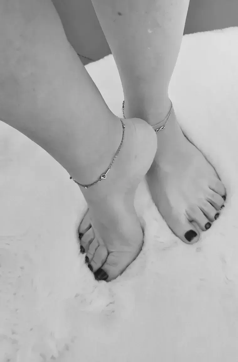 Leak & nude 2 — Oneupdeluxe69