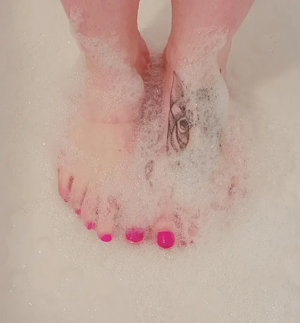 Leak & nude 4 — Madame_p_