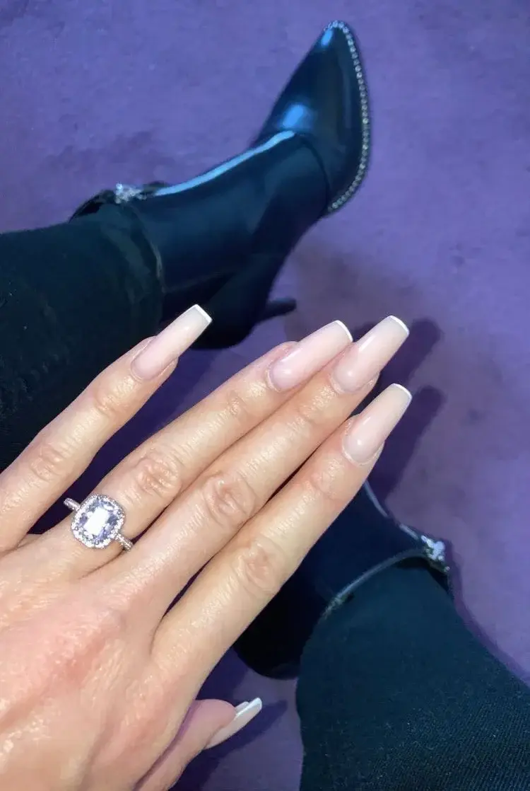 Leak & nude 1 — Laurapogba