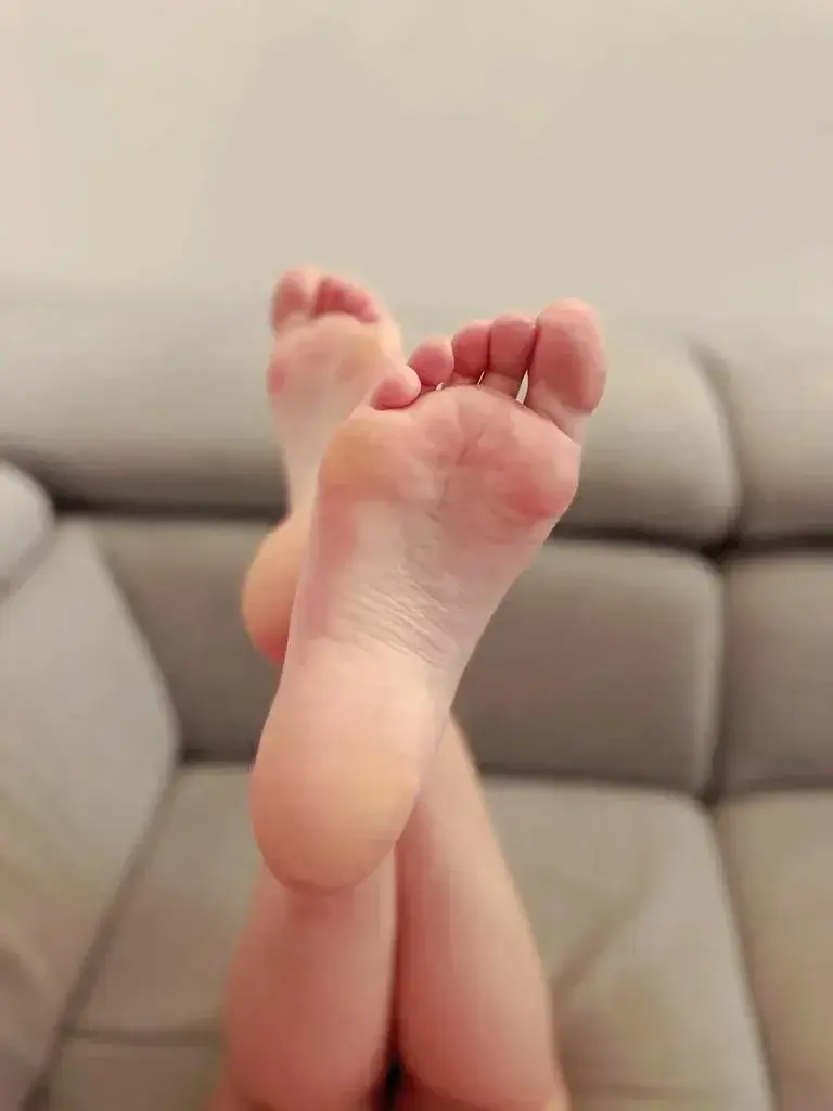 Vidéo à suivre pour mes abonnés 😍#pieds #feet #douceur