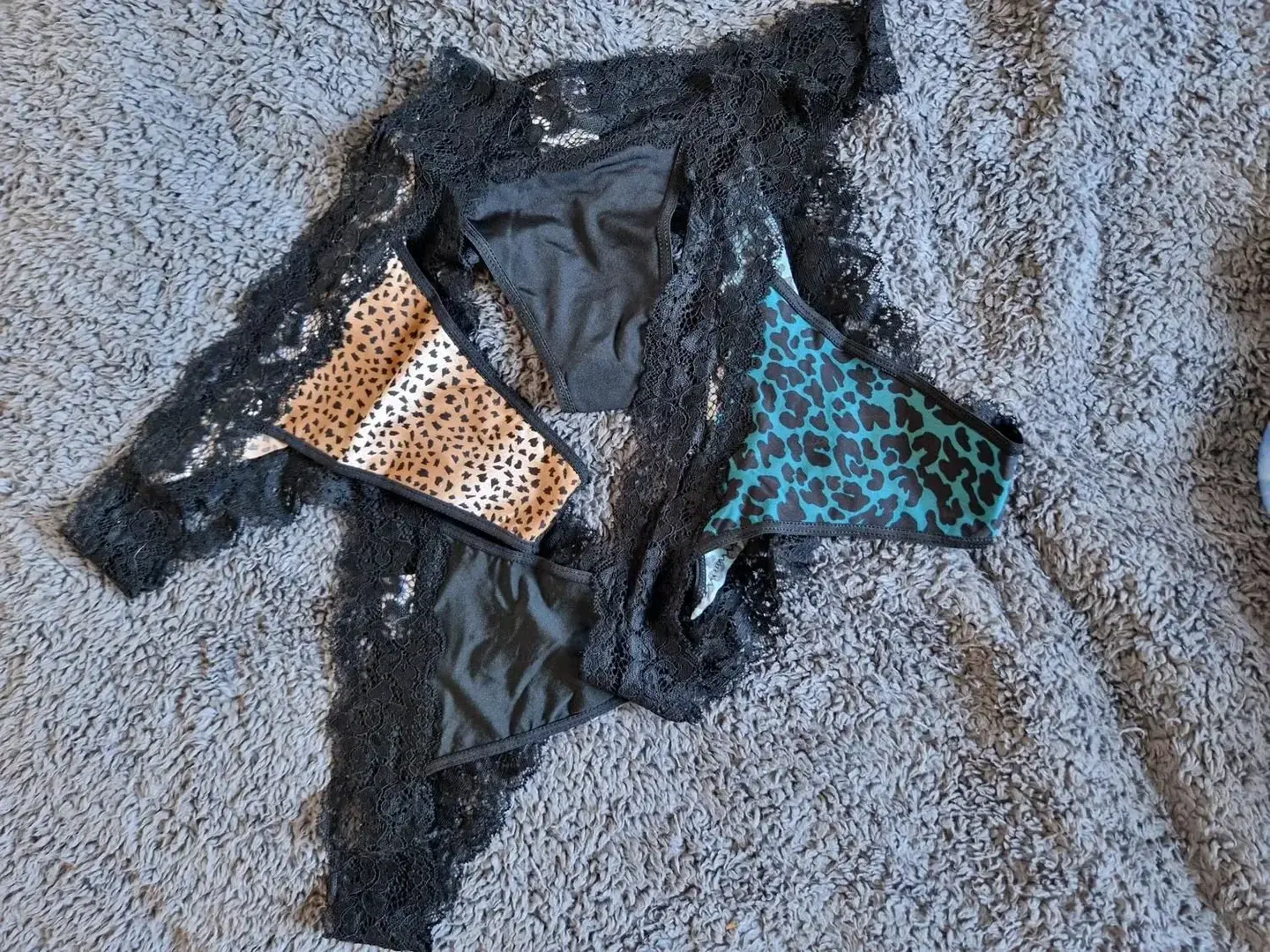 Leak & nude 2 — Mia_nylon