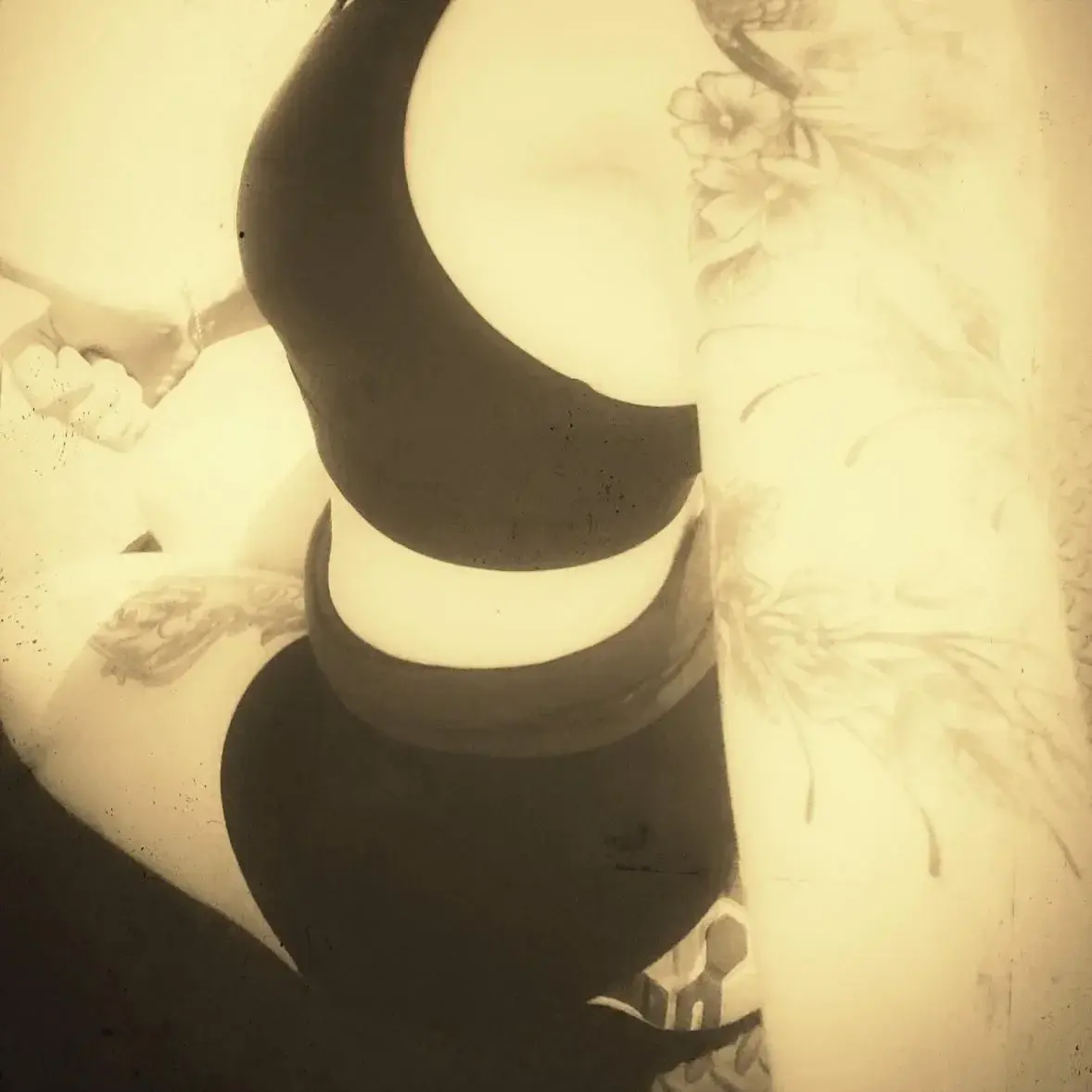 Leak & nude 9 — Mercichoupi