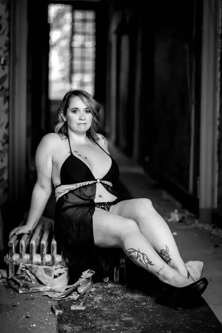 Leak & nude 5 — Piedsdekelly