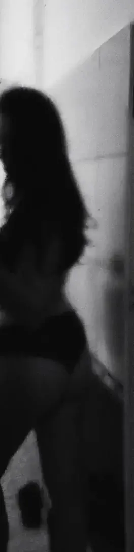 Leak & nude 3 — petite_brune0
