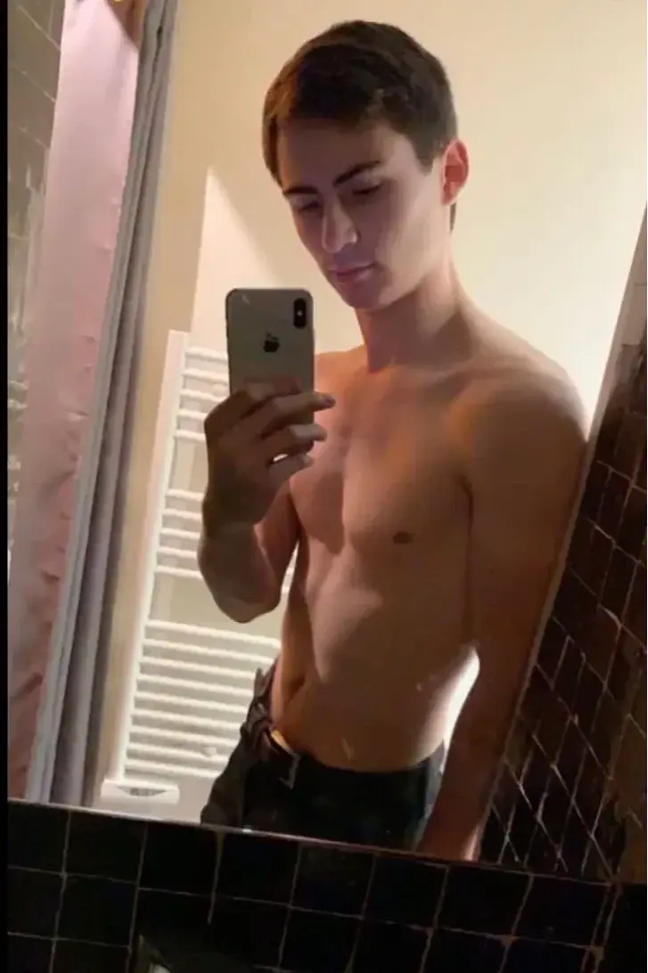Leak & nude 1 — Fitboyparislg