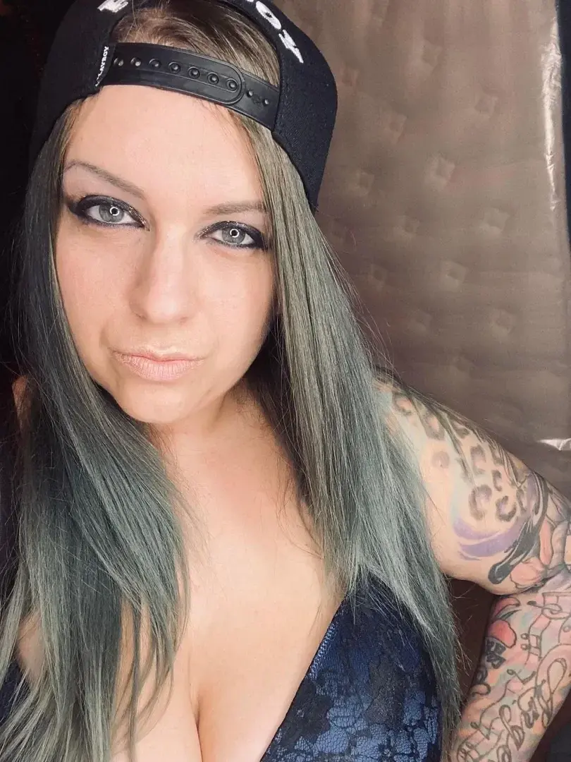 Leak & nude 5 — Cadi-kym