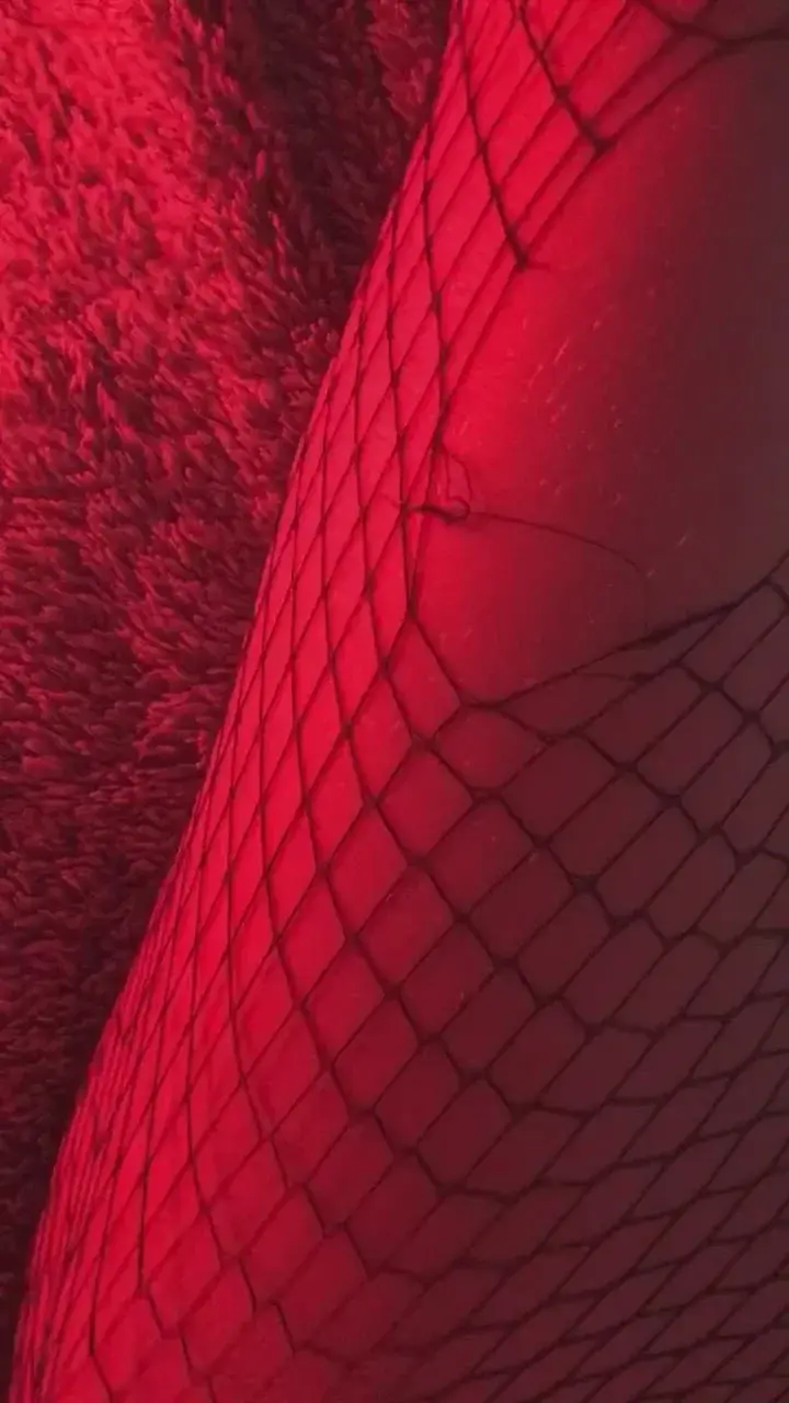 Leak & nude 1 — Redvue