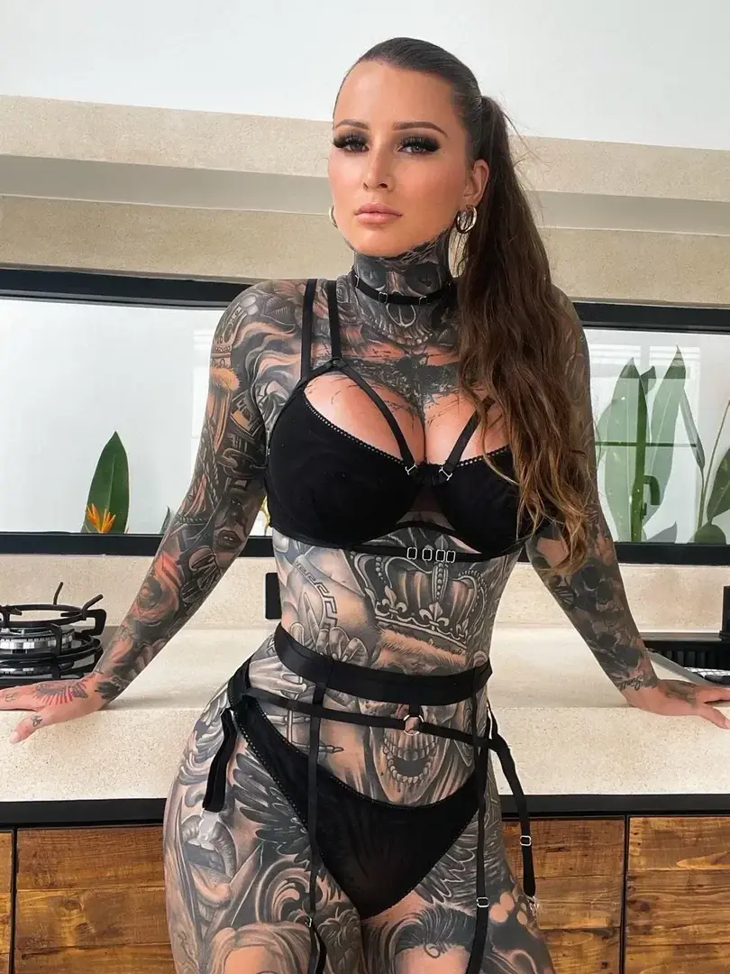 Leak & nude 3 — Inked_lorena