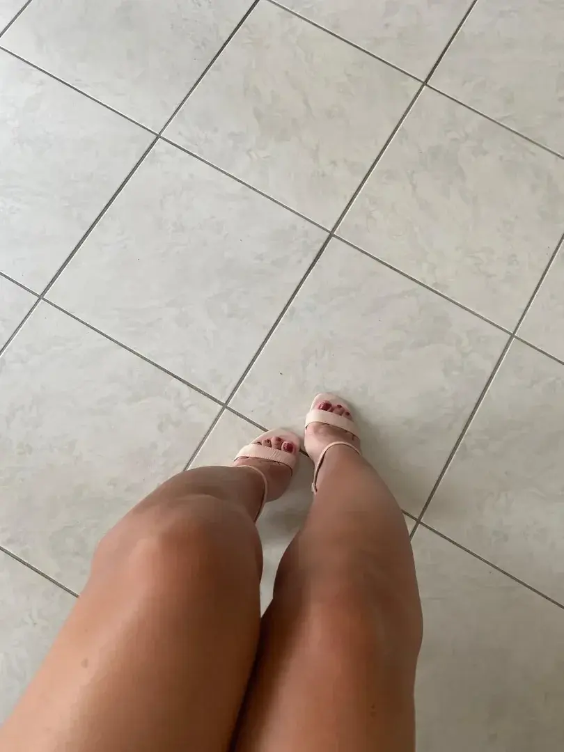 Leak & nude 3 — J23