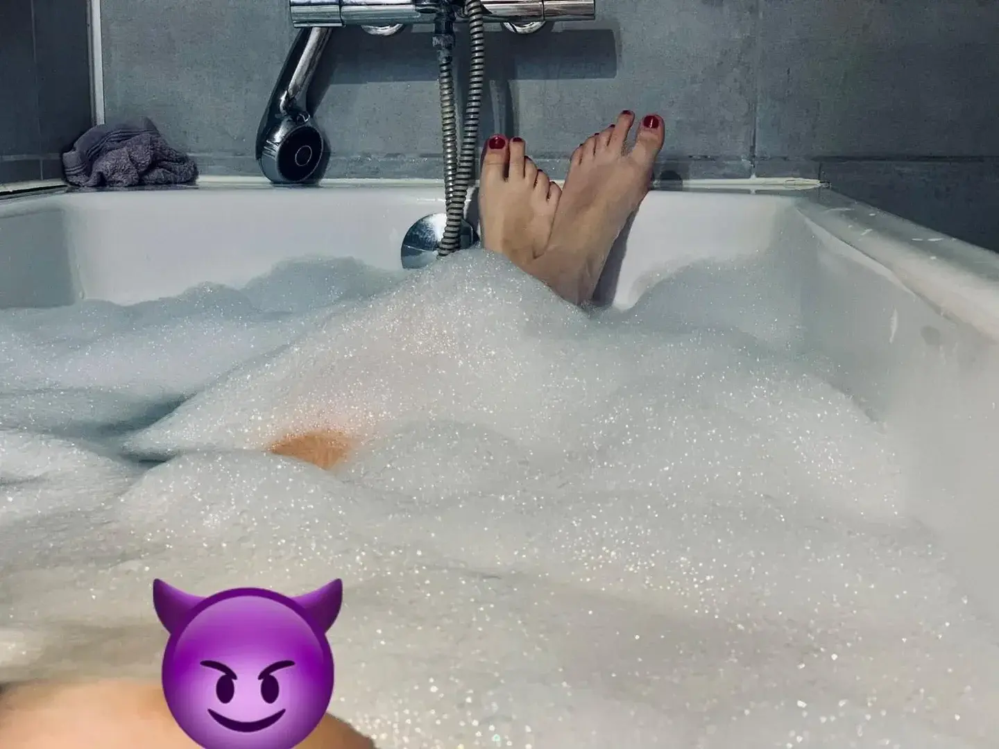 Leak & nude 1 — Saledanspropre