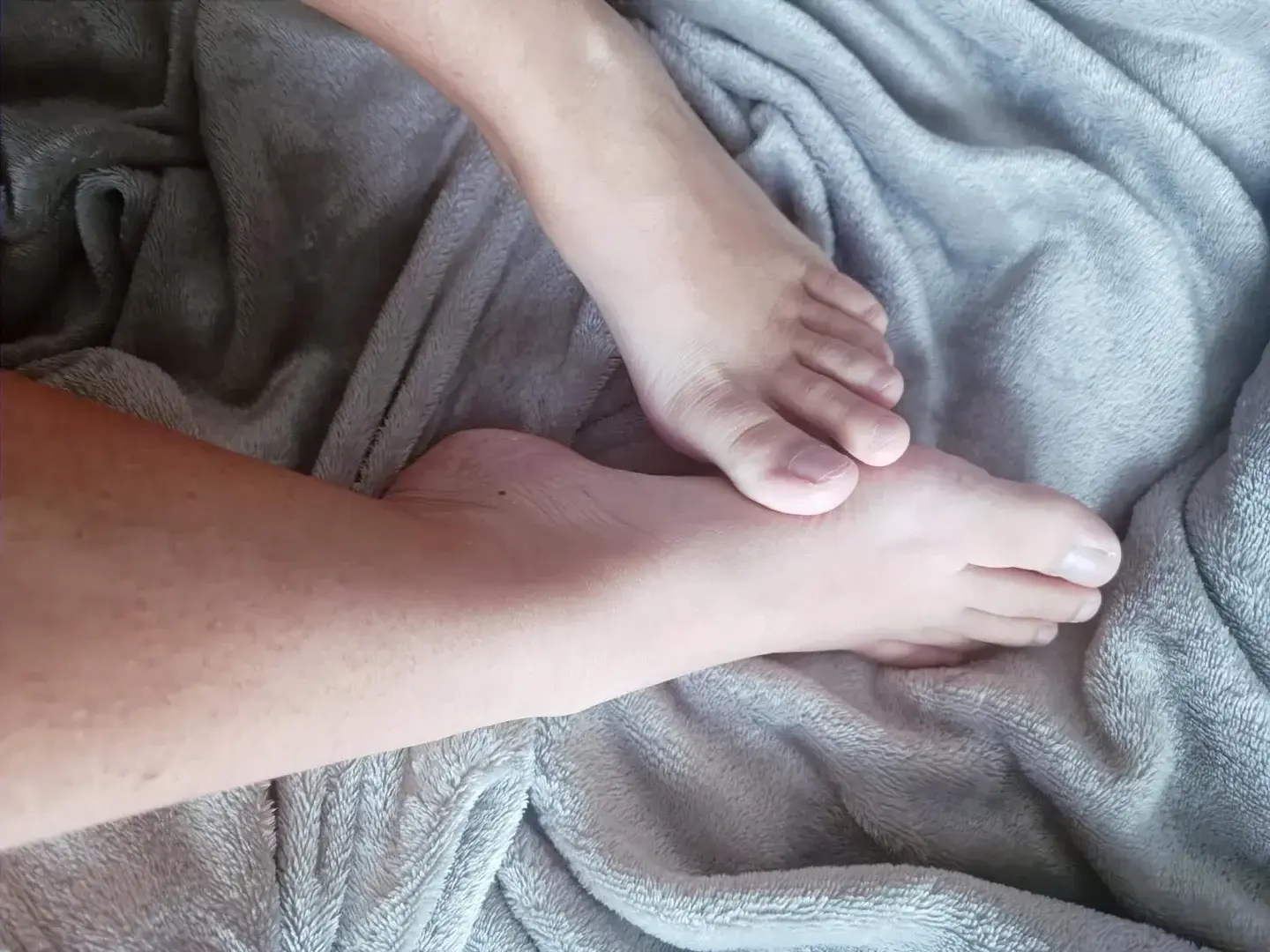 Leak & nude 1 — Elena_douceurpieds