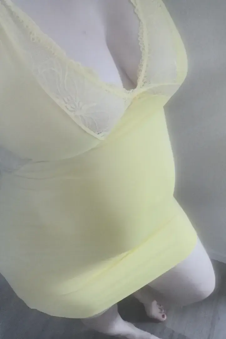 Leak & nude 2 — Lolobigboobs