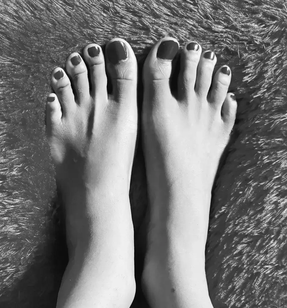 Leak & nude 1 — Florafeet_delsol