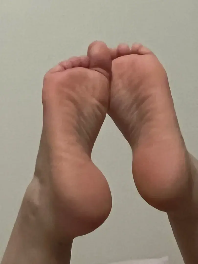 Leak & nude 2 — Inaya_photos_pieds