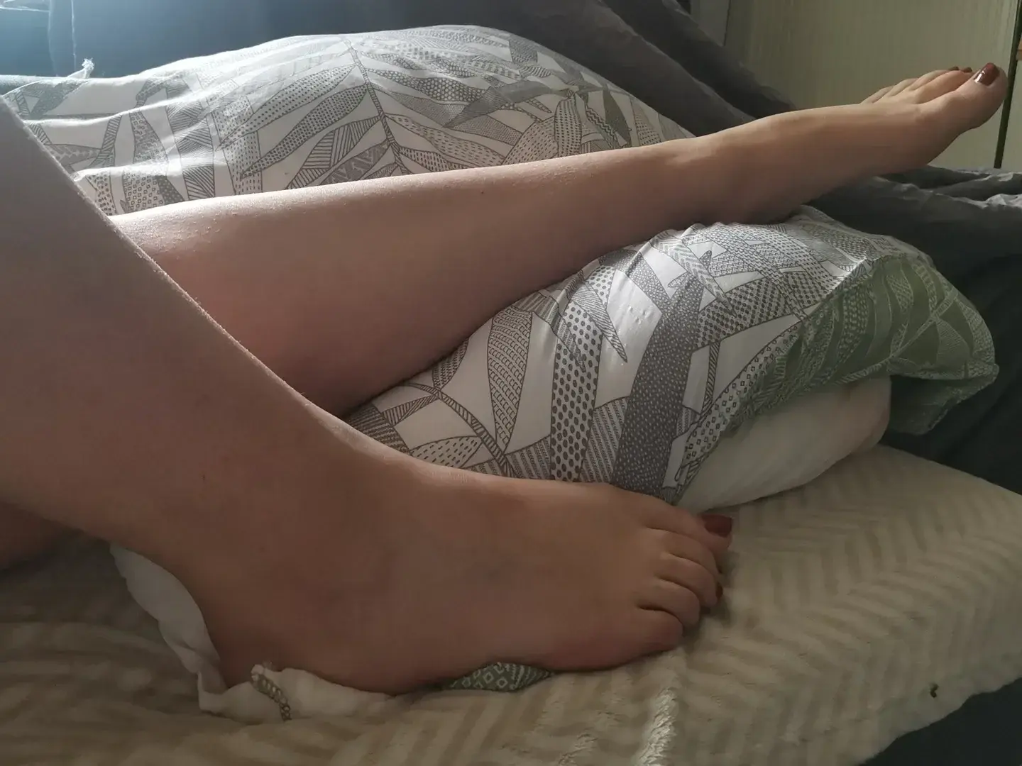 Leak & nude 4 — mimisexyfeet_