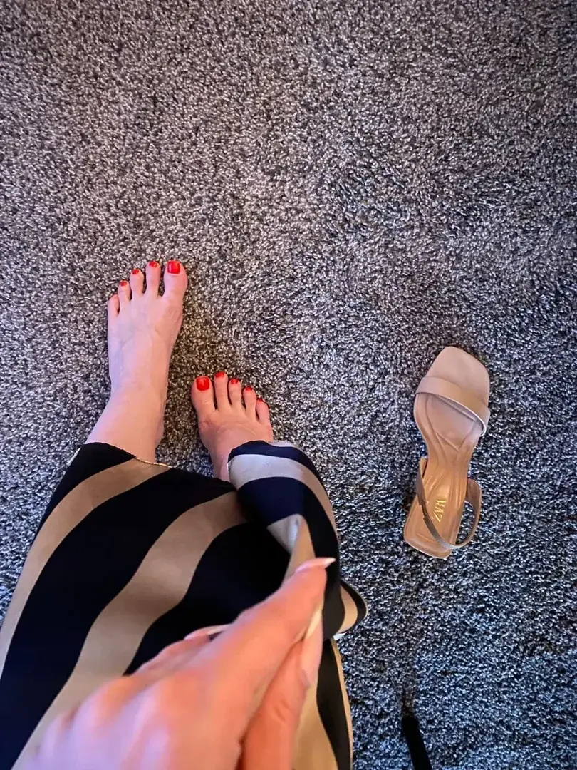 Leak & nude 1 — Pellicule