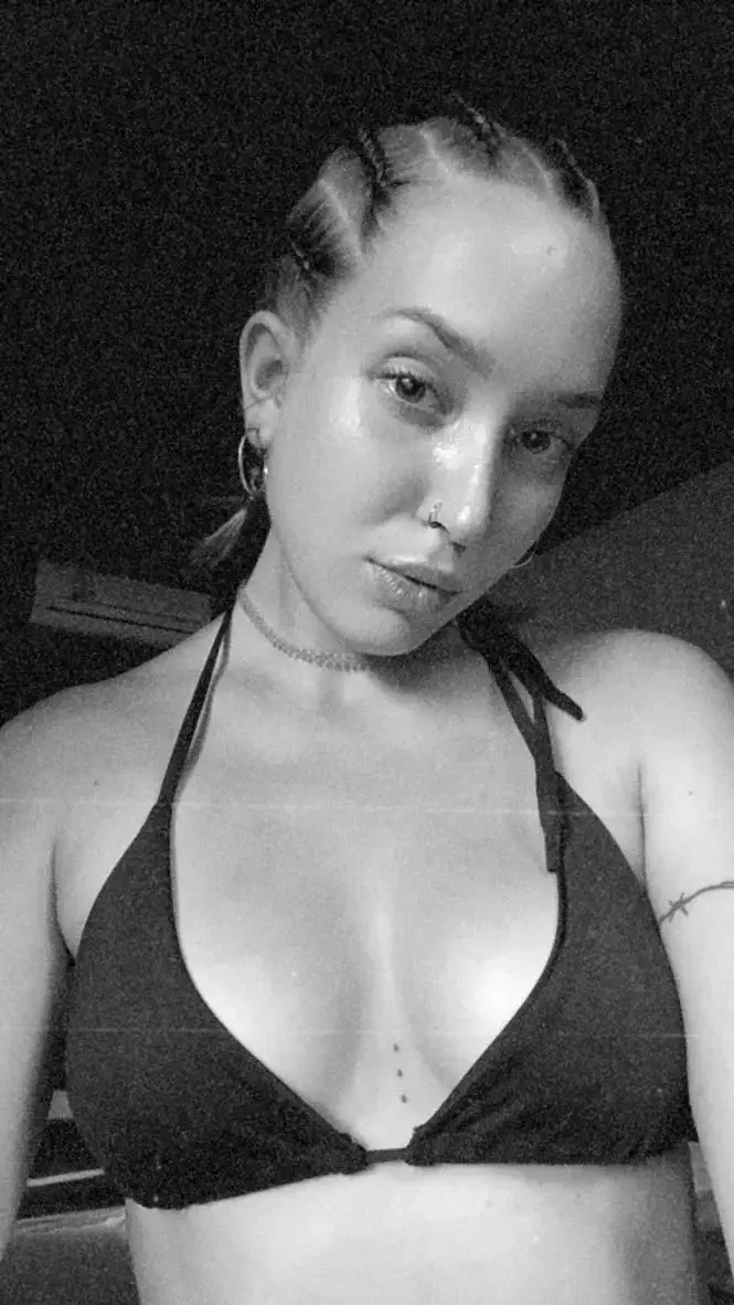 Oopsboobs - Photo exclusive MYM 1 | French Modèles