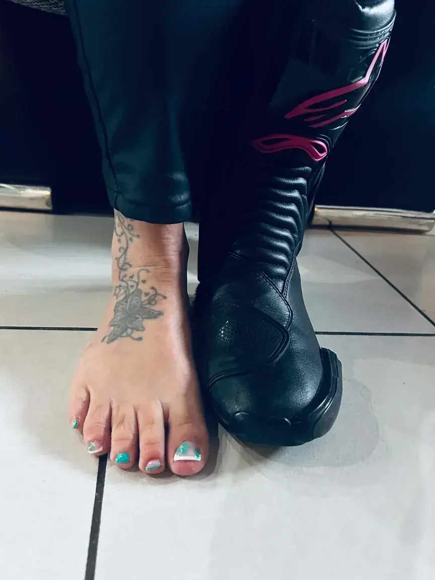 Leak & nude 6 — Motardesexy59