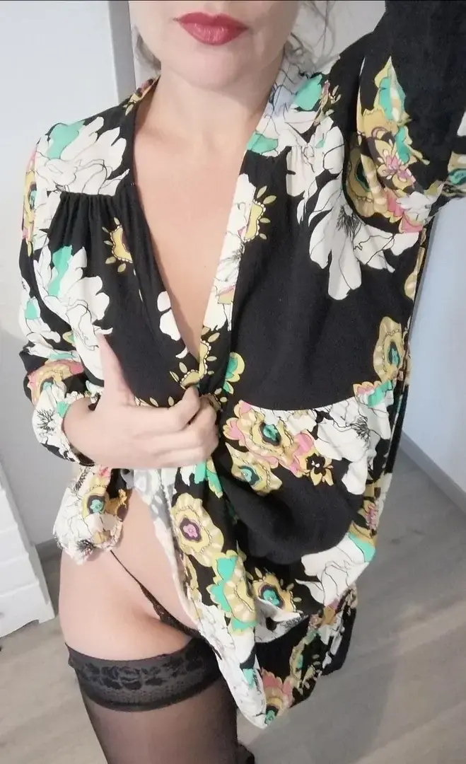 Leak & nude 5 — Chutadora