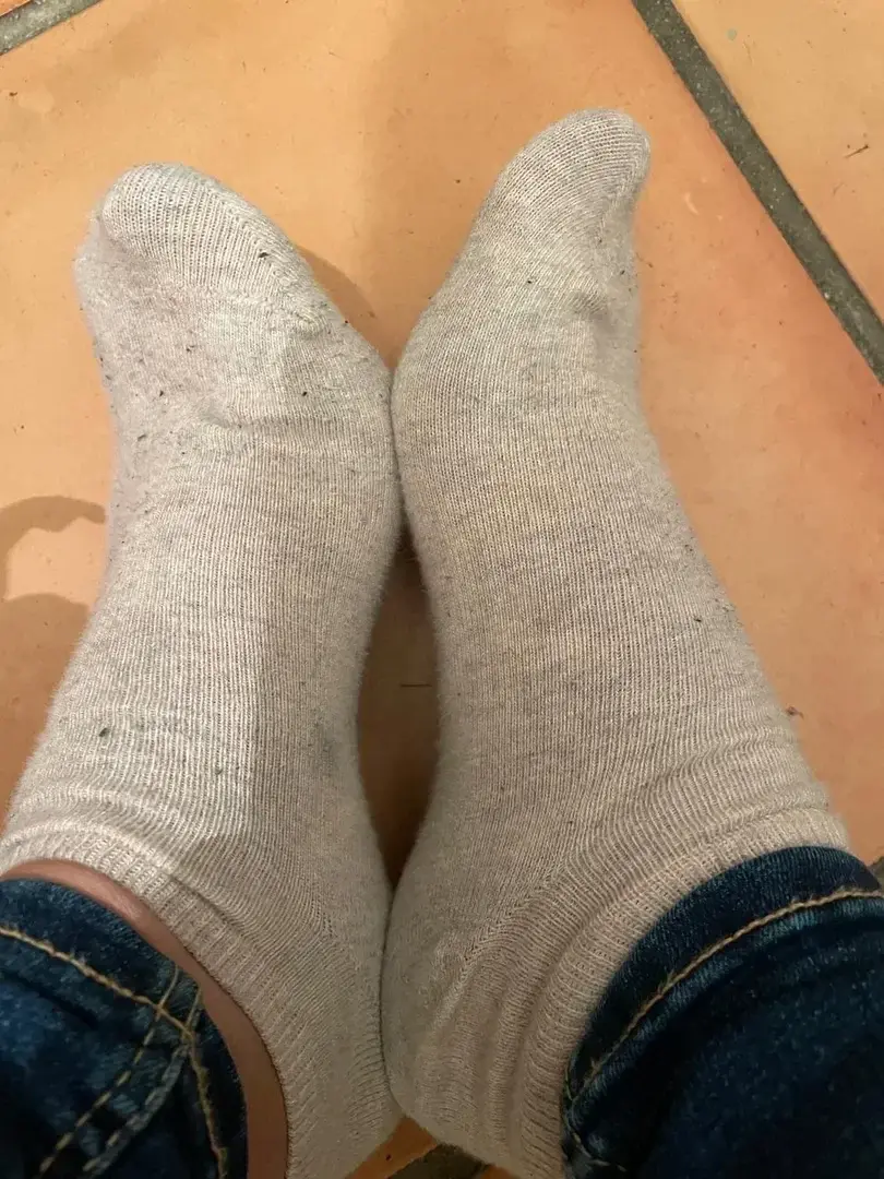 Qui aime les chaussettes? #feet #fetiche #model #socks #chaussettes