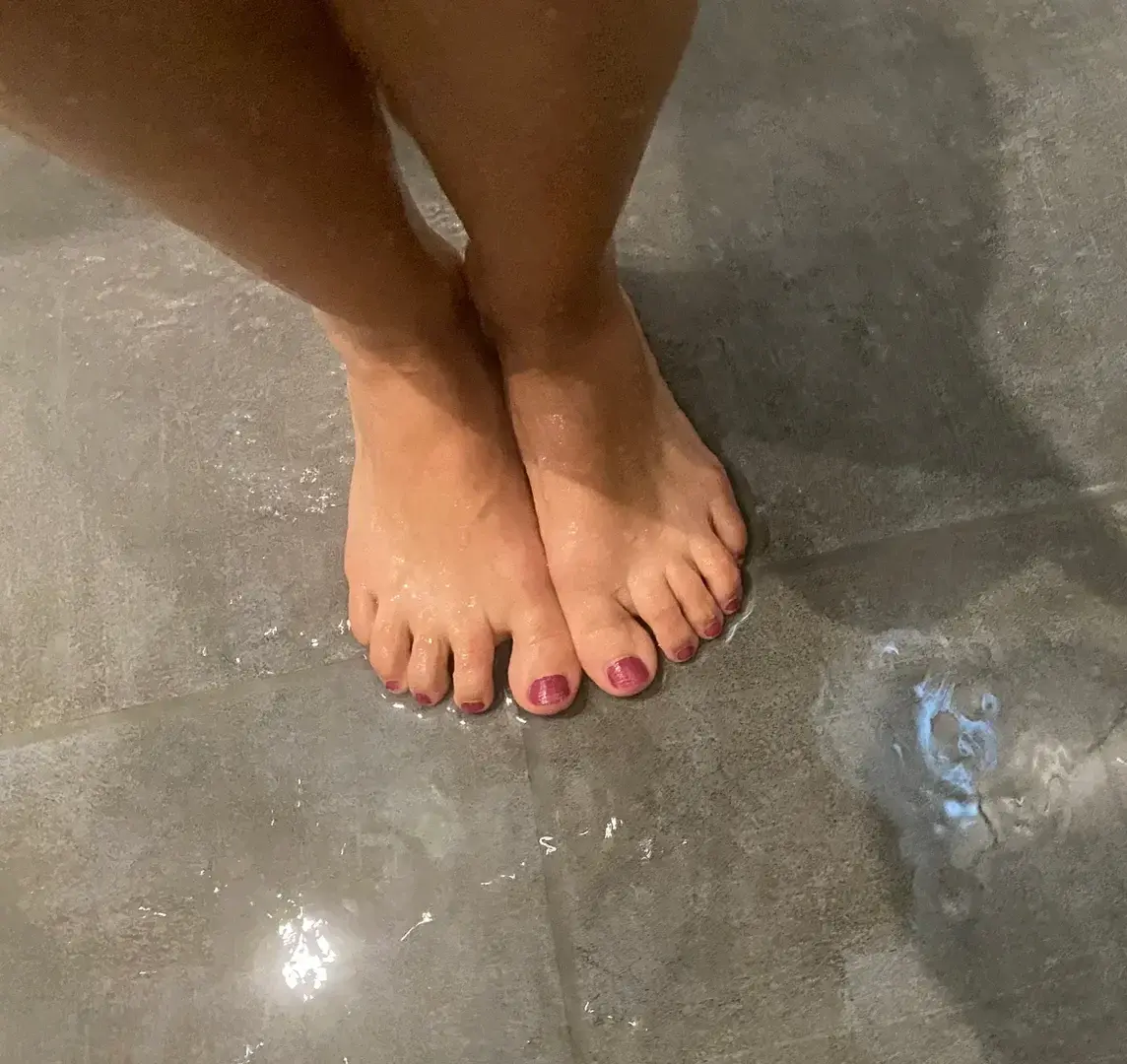 Leak & nude 6 — Footprincesse