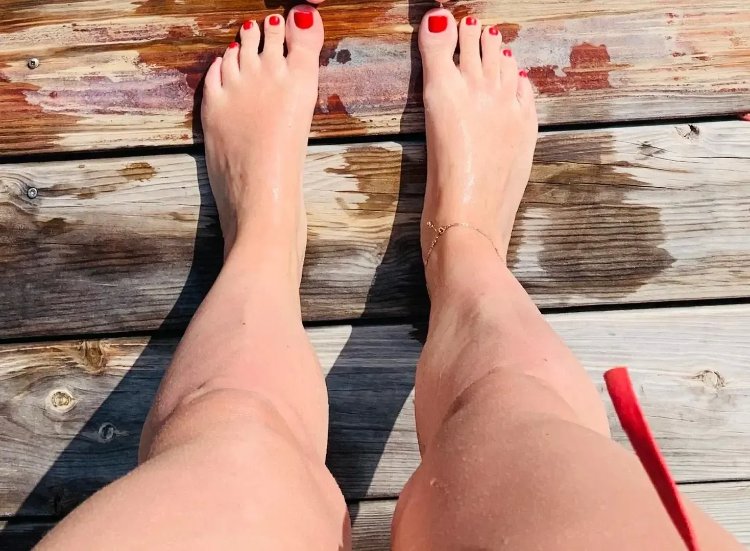 Leak & nude 1 — Feetonawalk