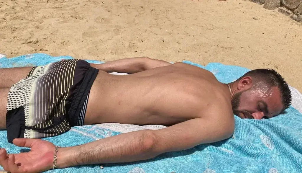 Leak & nude 1 — Latino_paris75