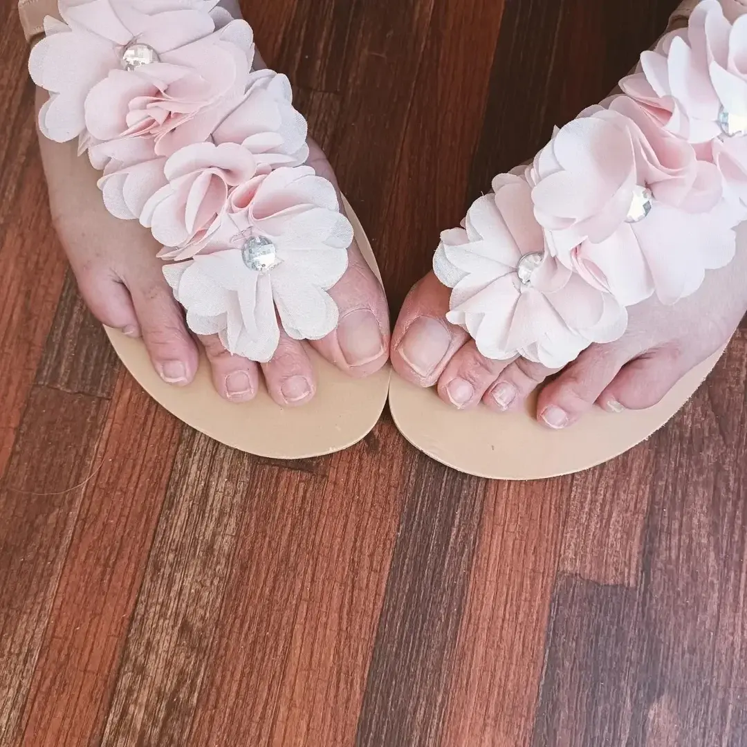 #pieds- nus#sandales#orteils