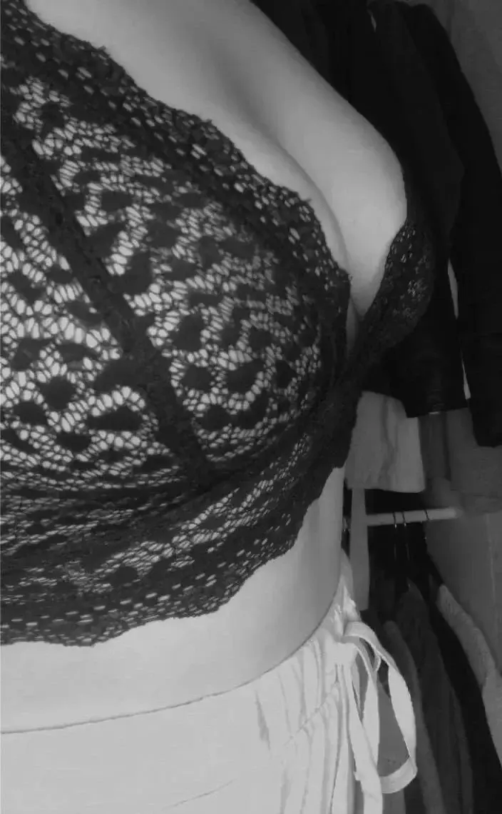 Leak & nude MYM — Atmidnight_ : « Et si tu venais en découvrir plus…?🔥 » (MYM)