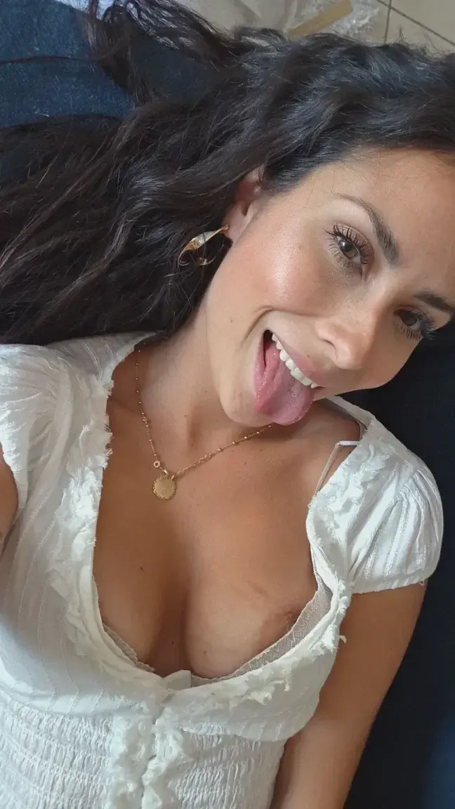 Solo porn - dildo - strip - h&f - anal 🥵🔞-25% sur ton abonnement : LOONA25-30% sur les médias pv : LOONA30
