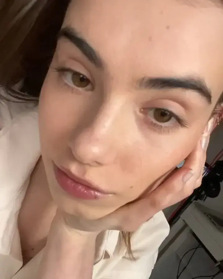 Hiiii#modèle #girl #femme #sexy #sexe #new #média