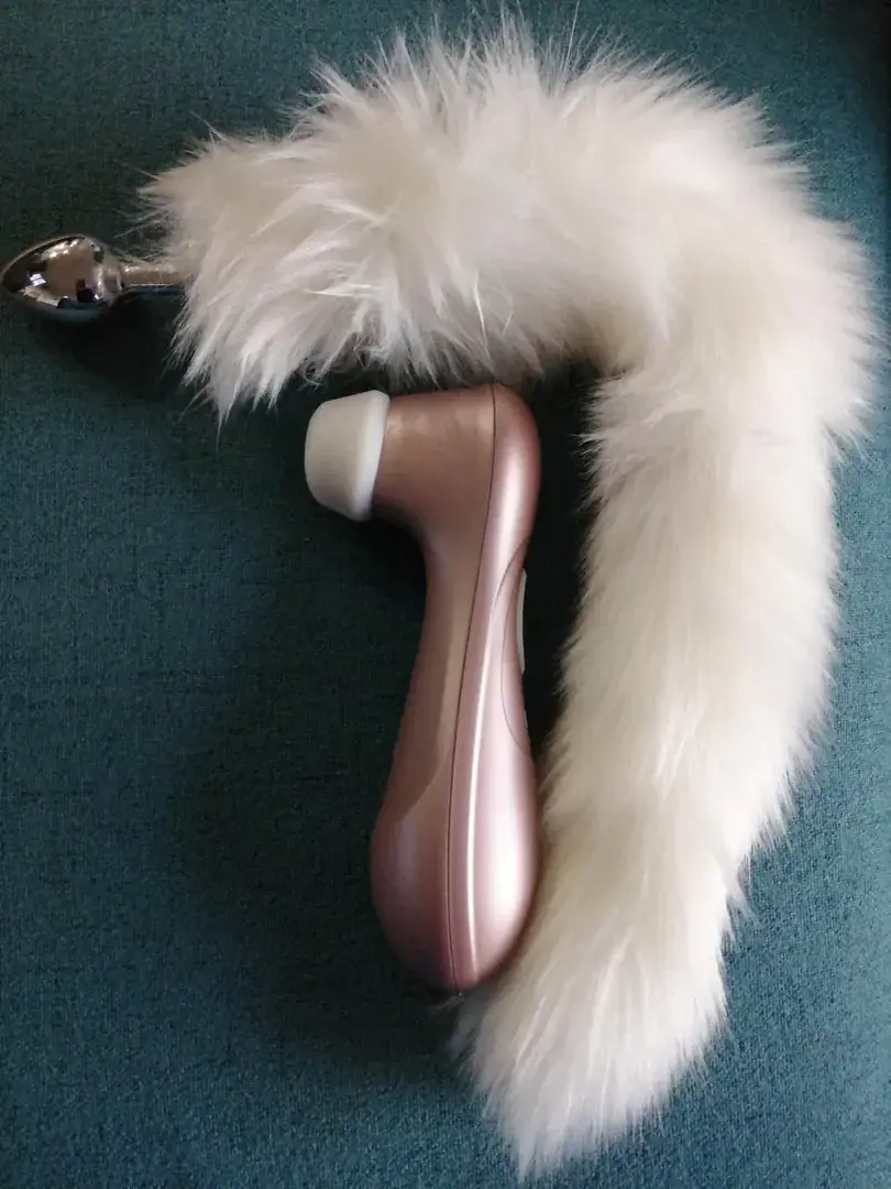 Leak & nude 3 — Axely