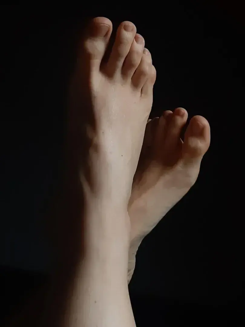Leak & nude 1 — La_danseuse_aux_pieds_nus