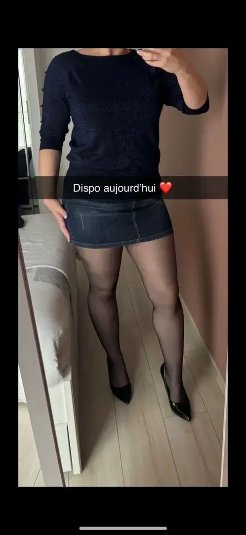 Leak public de Jenny29_bzh — « description de la photo » (nude) sur MYM