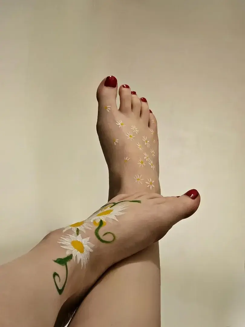 Leak & nude 8 — Creaart_foot