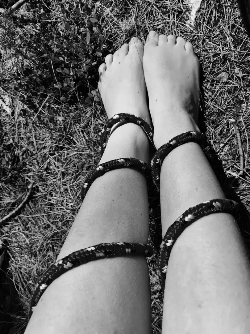 Leak & nude 2 — Pied_de_salope