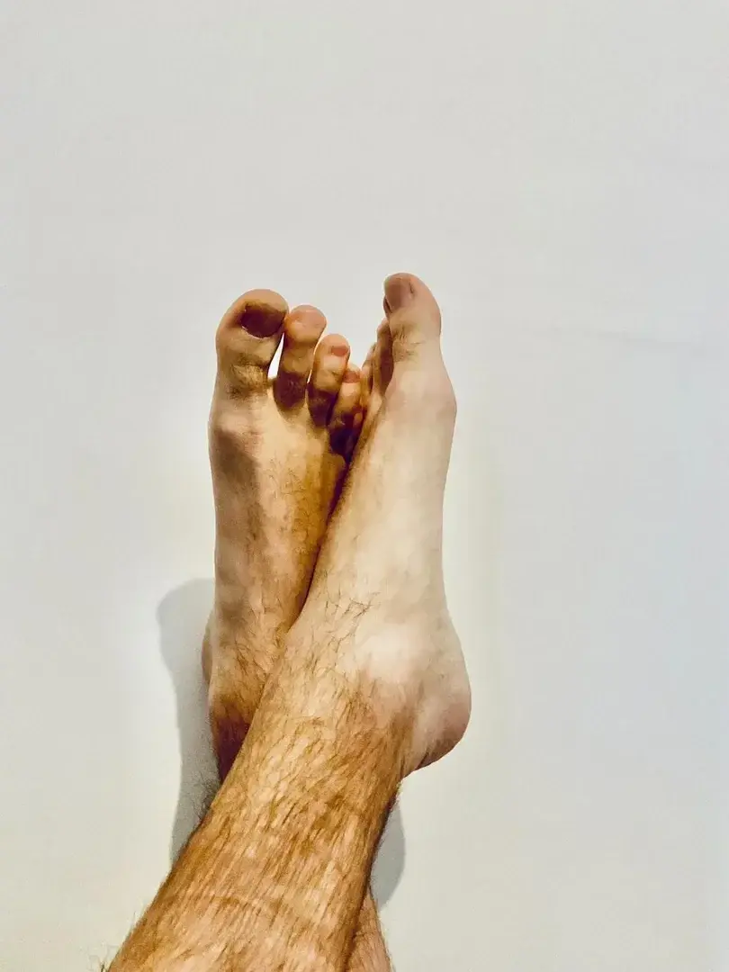 Leak & nude 1 — Talesoffeet