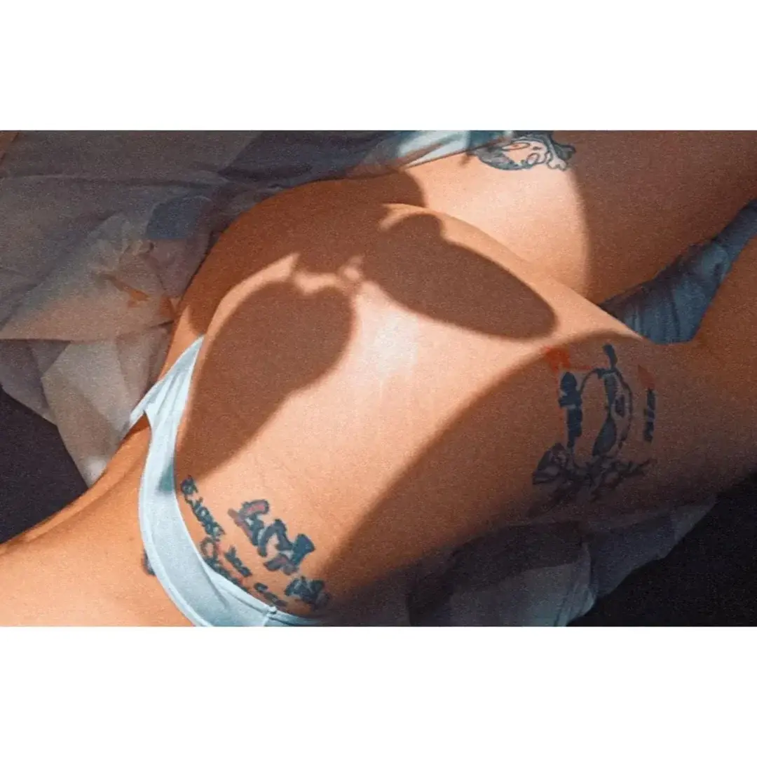 Leak & nude 1 — Bittersweetmoon
