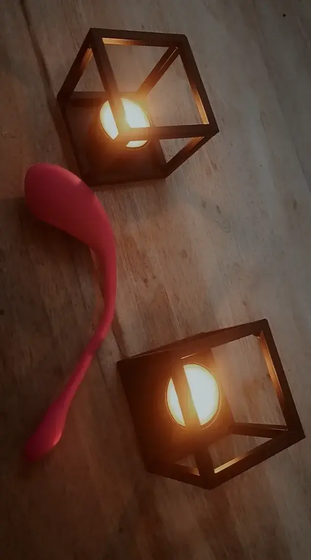 Leak & nude 2 — Sextherapy