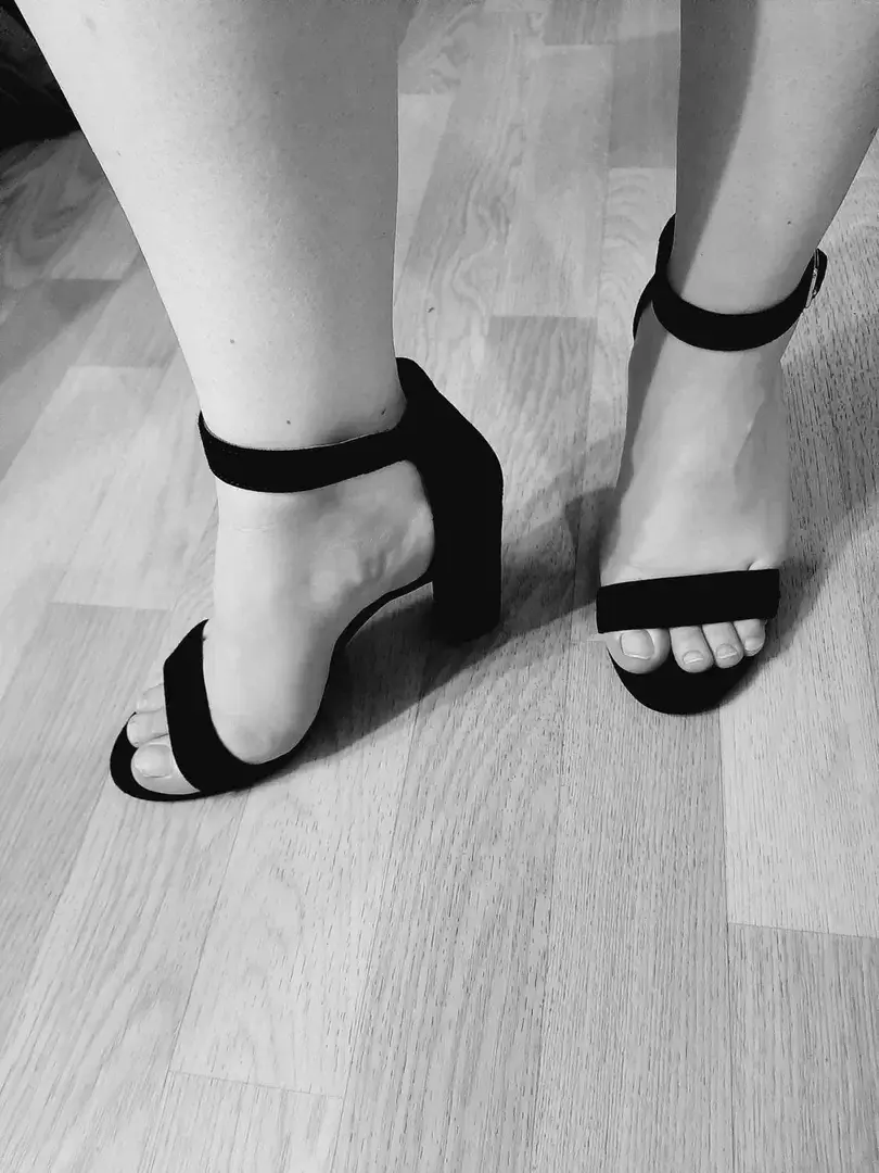 Leak & nude 5 — Footfrenchhot