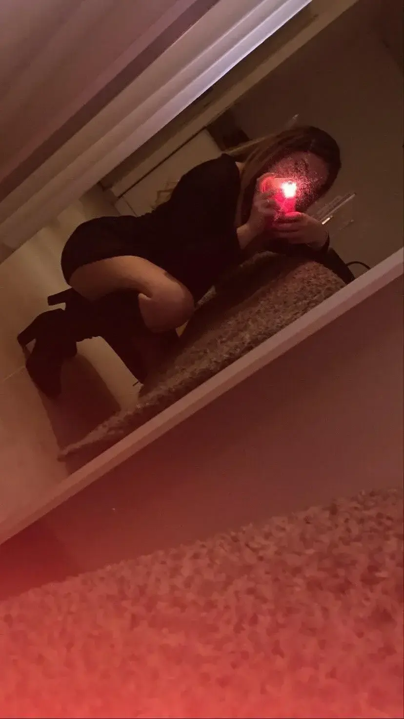 Leak & nude 3 — Max_elisa