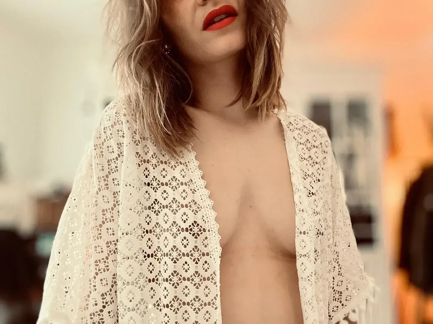 Si tu veux me voir sans mon kimono, abonne-toi.. 😏