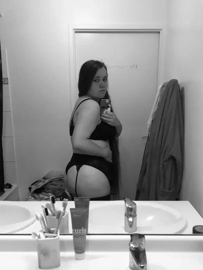 Leak & nude 1 — lanaissancedevenus