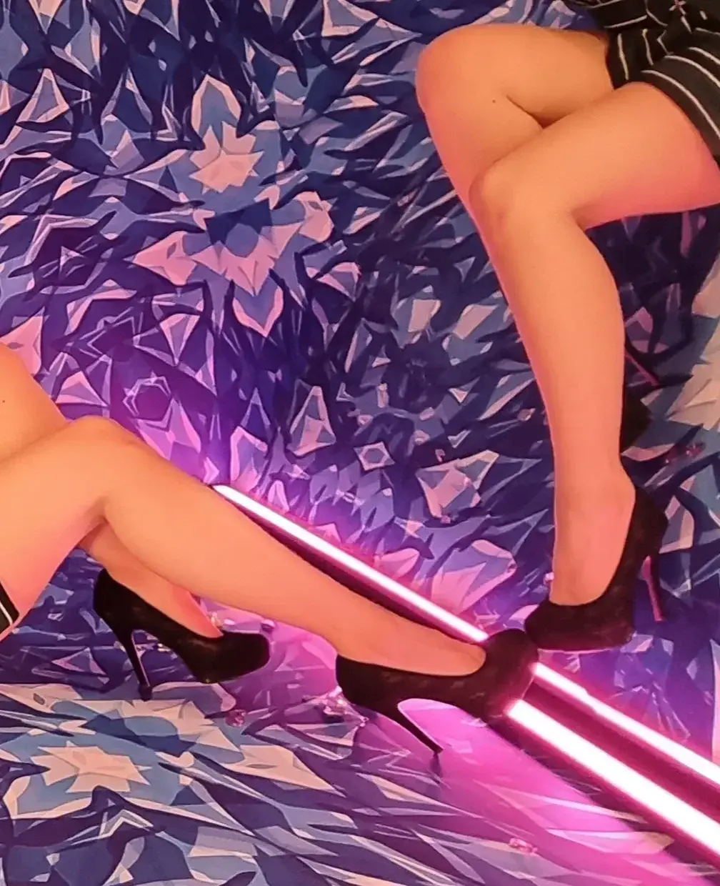 Leak & nude 1 — Feets_girl_