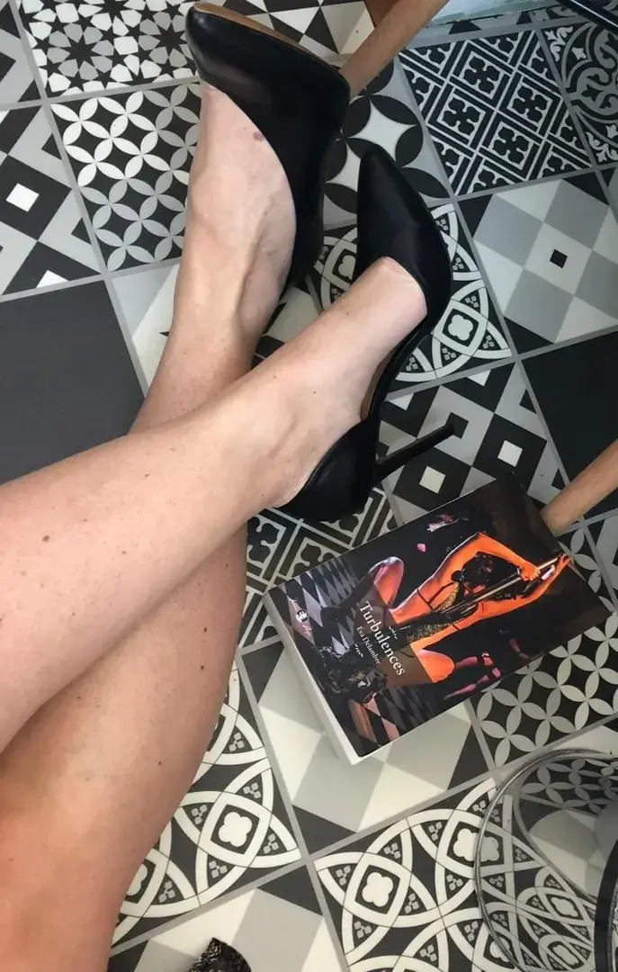Leak & nude 1 — Feetish20