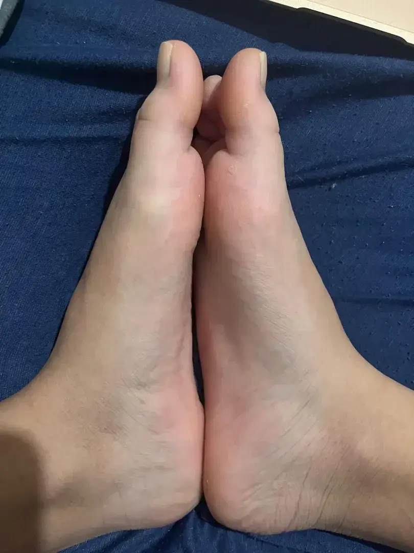 Leak & nude 2 — footbyshirley