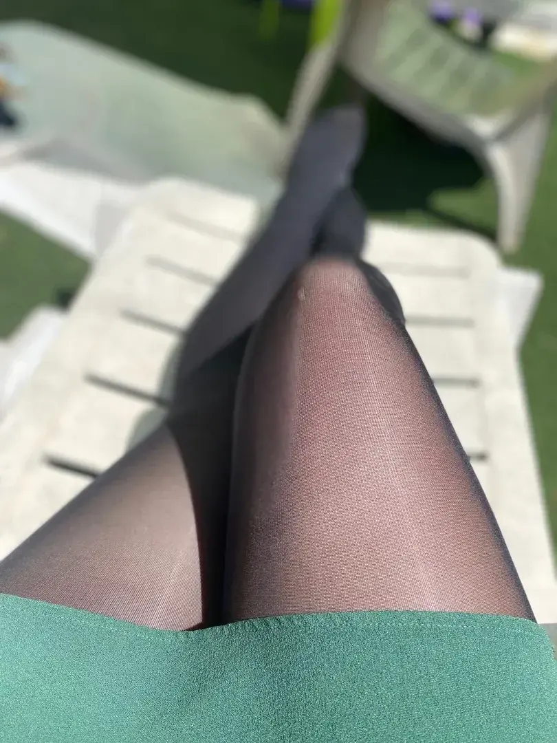 Leak & nude 9 — Lesdesirsdelouise